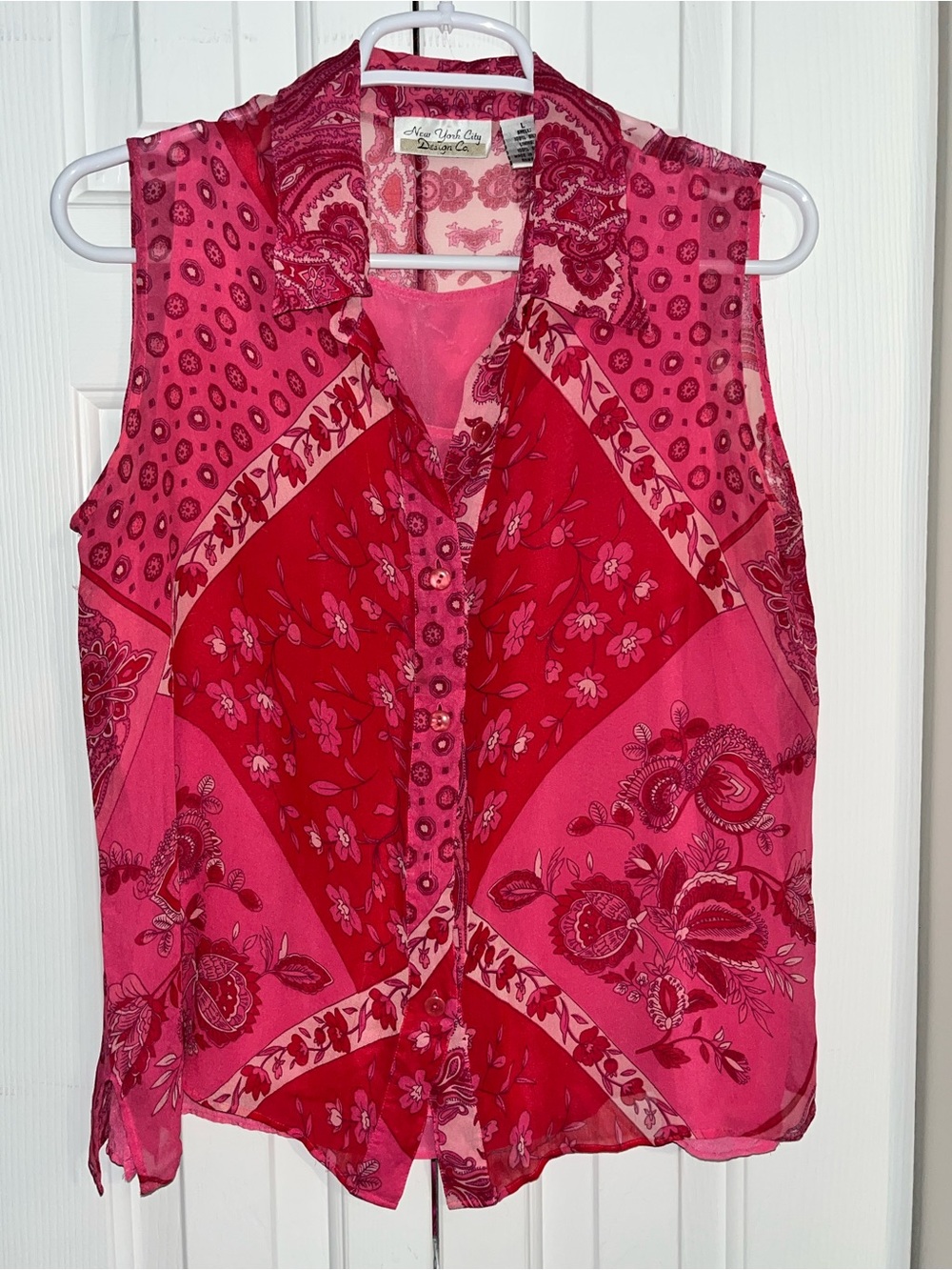 Sleeveless Pink Floral Patchwork Button-Front Silk Blouse
